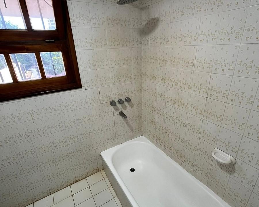 7365493_11026374045649442175716778904387051830131869434436657693099410271798502404944