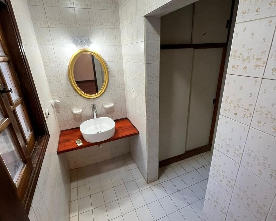 7365493_55969448215235323895715442326140208369771476377419280675984734176193198745735