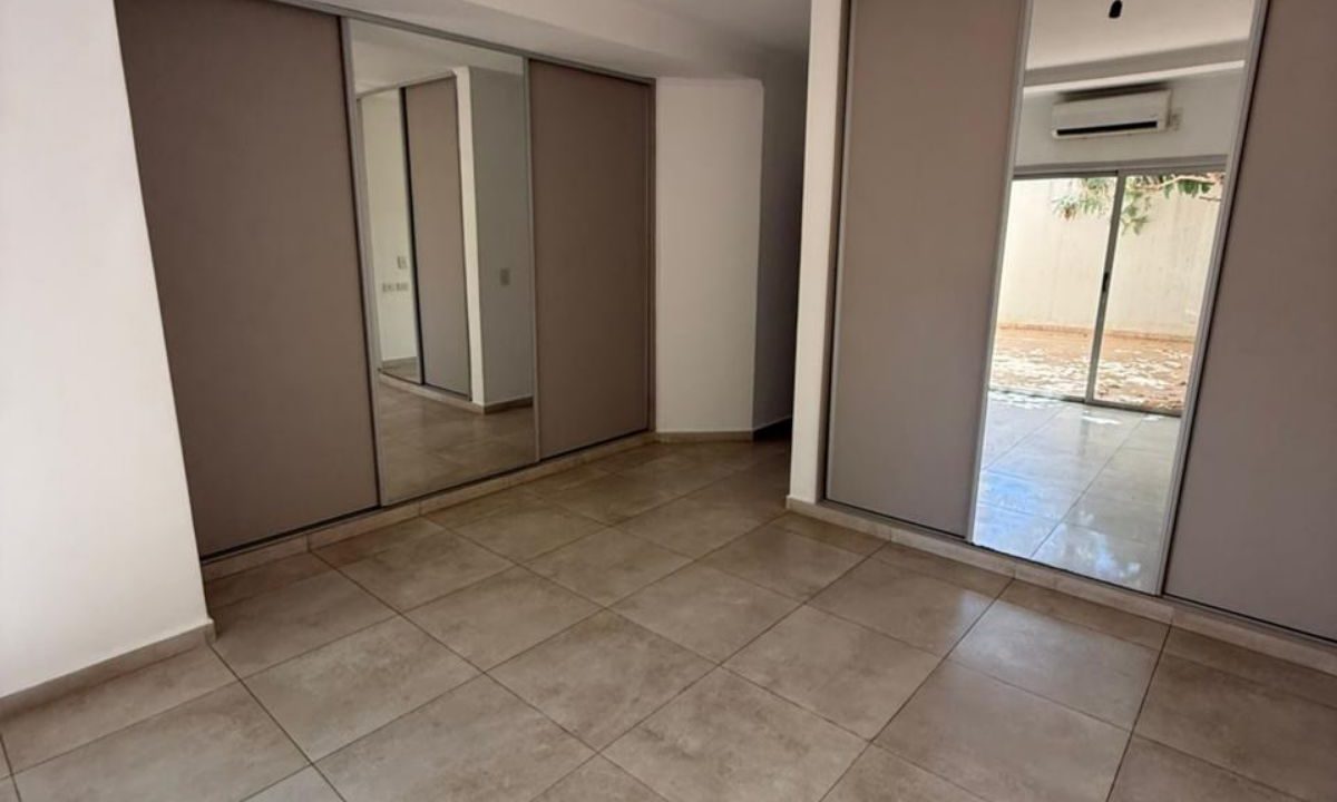 7847838_114578491515037670851920413668849368811551731891456972615597340655701652248856