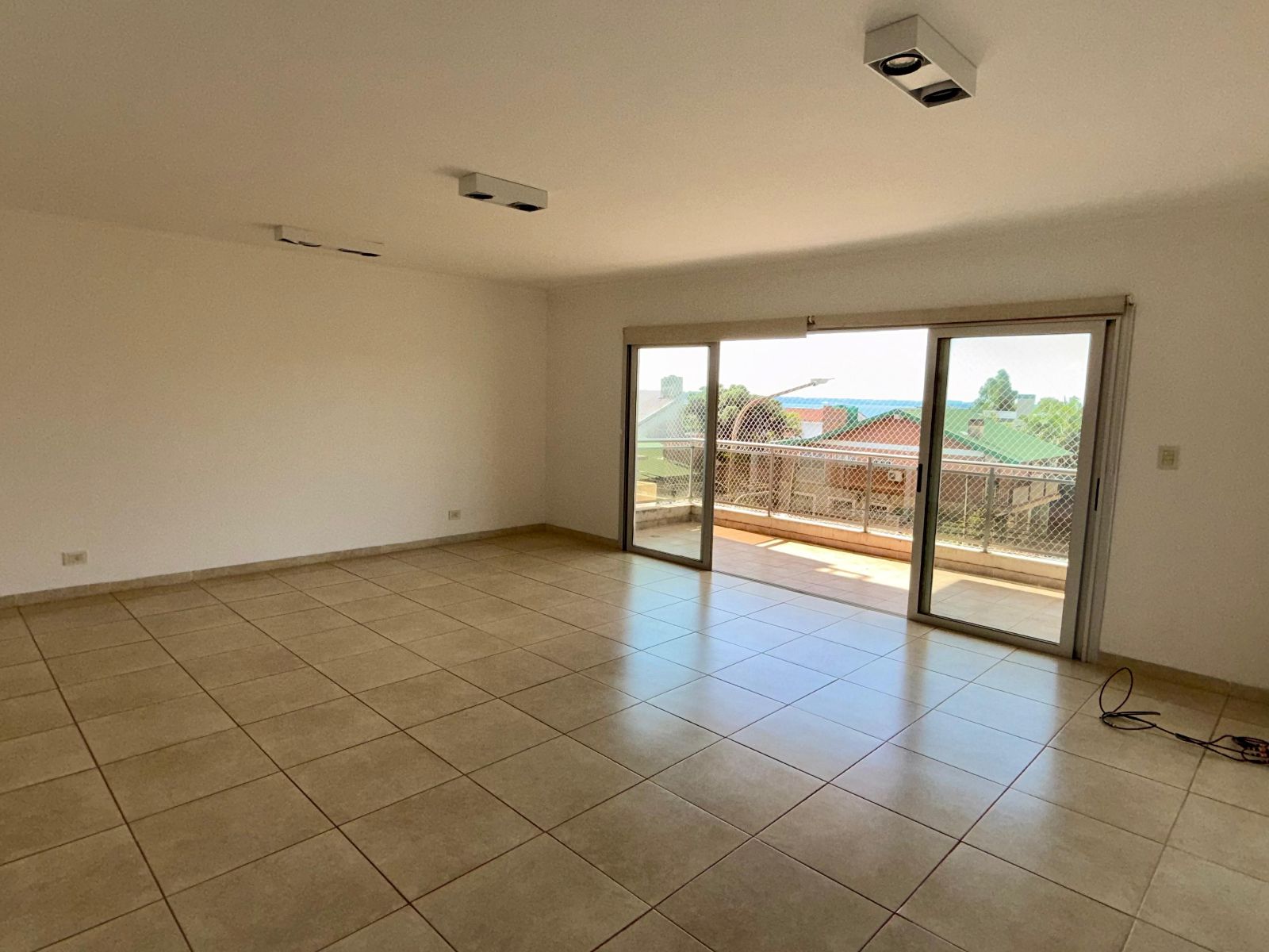 Sargento Cabral al 2300