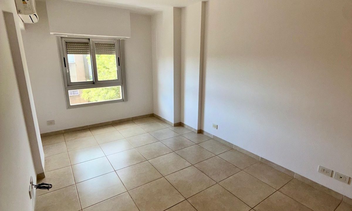 7968659_69448249913410444720622009249403202914410910972204326486841606711346802054594